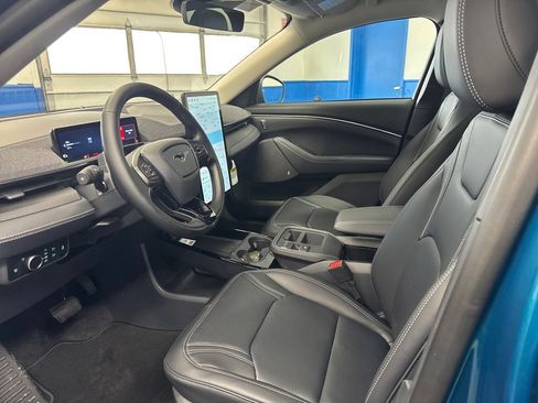 New 2026 Ford Mustang Mach-E Premium AWD/4WD image 10