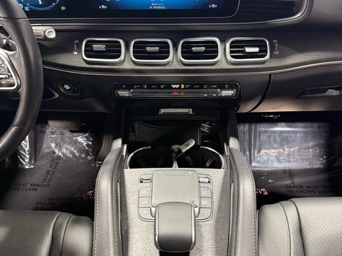 Used 2022 Mercedes-Benz GLE 350 4MATIC image 3