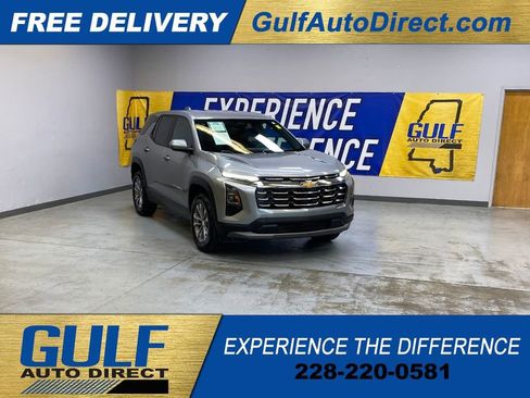 Used 2025 Chevrolet Equinox LT AWD/4WD image 1