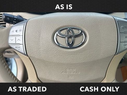 Used 2006 Toyota Avalon XLS image 25