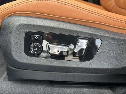 Certified 2026 BMW X5 xDrive40i w/ M Sport Package AWD/4WD image 15