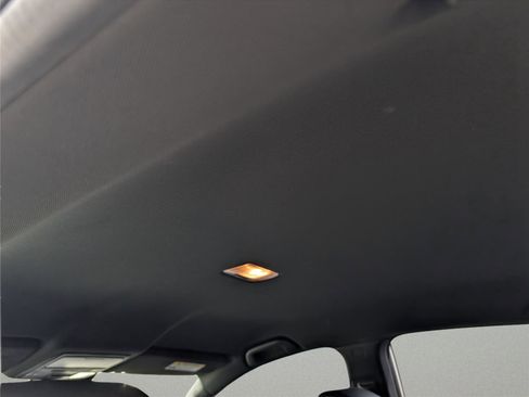 Used 2019 Honda Accord Sport image 29