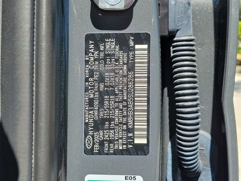 Used 2025 Hyundai Kona SEL FWD image 31
