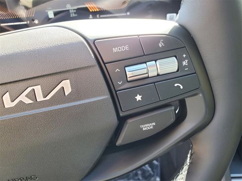 New 2026 Kia Sportage EX w/ EX Panorama Roof Package image 15