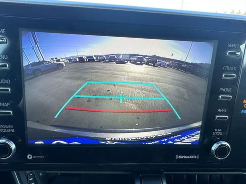 Used 2020 Toyota C-HR LE image 16