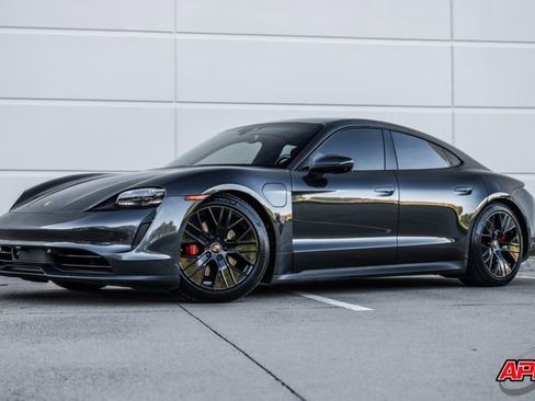 Used 2021 Porsche Taycan 4S w/ Premium Package image 37