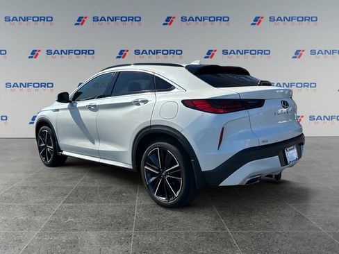 Used 2023 INFINITI QX55 Luxe w/ Cargo Package image 3