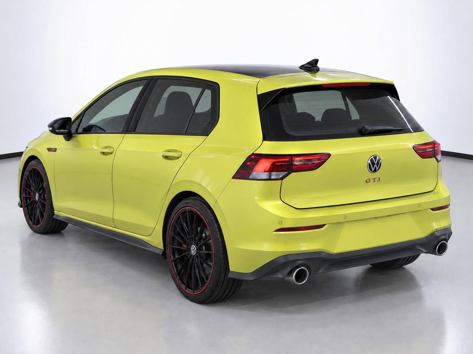Used 2023 Volkswagen GTI 40th Anniversary Edition FWD image 3