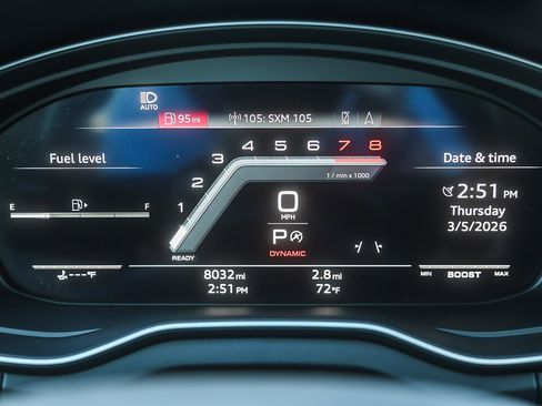 Used 2025 Audi SQ5 Premium Plus image 25