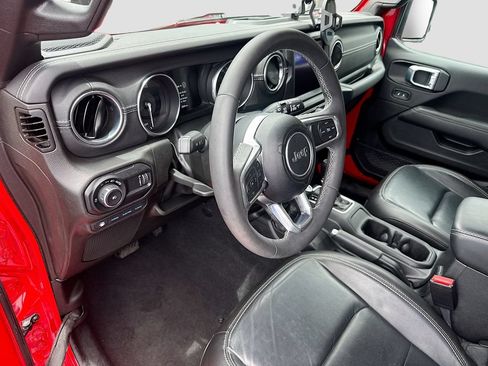 Certified 2023 Jeep Wrangler Unlimited Sahara AWD/4WD image 10