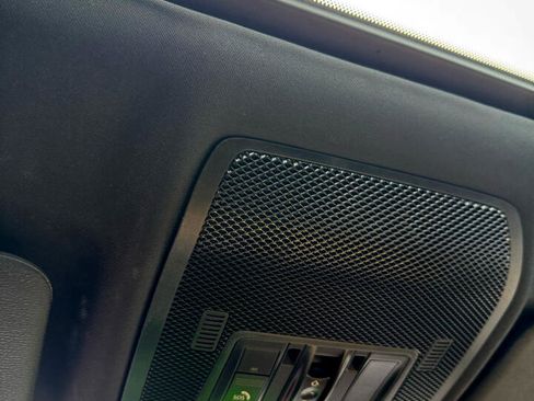 Used 2011 BMW X6 xDrive50i image 13