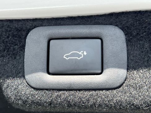 Certified 2023 Lexus LS 500 AWD w/ Luxury Package image 19
