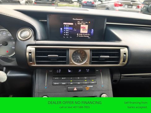 Used 2015 Lexus IS 250 RWD image 21