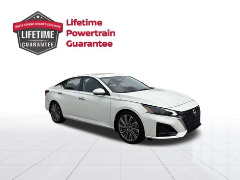 Used 2023 Nissan Altima 2.5 SL FWD image 9