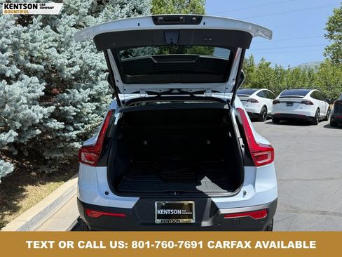 Used 2026 Volvo XC40 B5 Plus AWD/4WD image 30