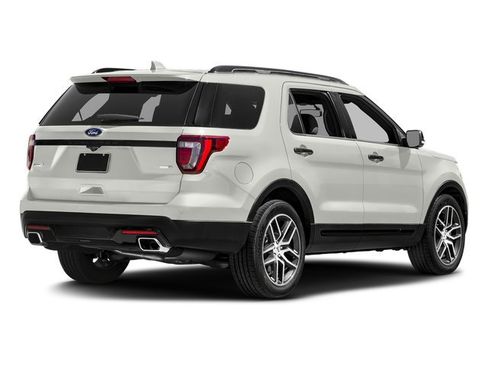 Used 2017 Ford Explorer Sport w/ Equipment Group 401A AWD/4WD image 2