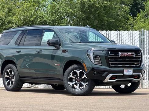 New 2026 GMC Yukon AT4 AWD/4WD image 2