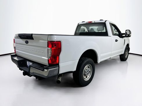 Used 2022 Ford F250 XL w/ Power Equipment Group image 5