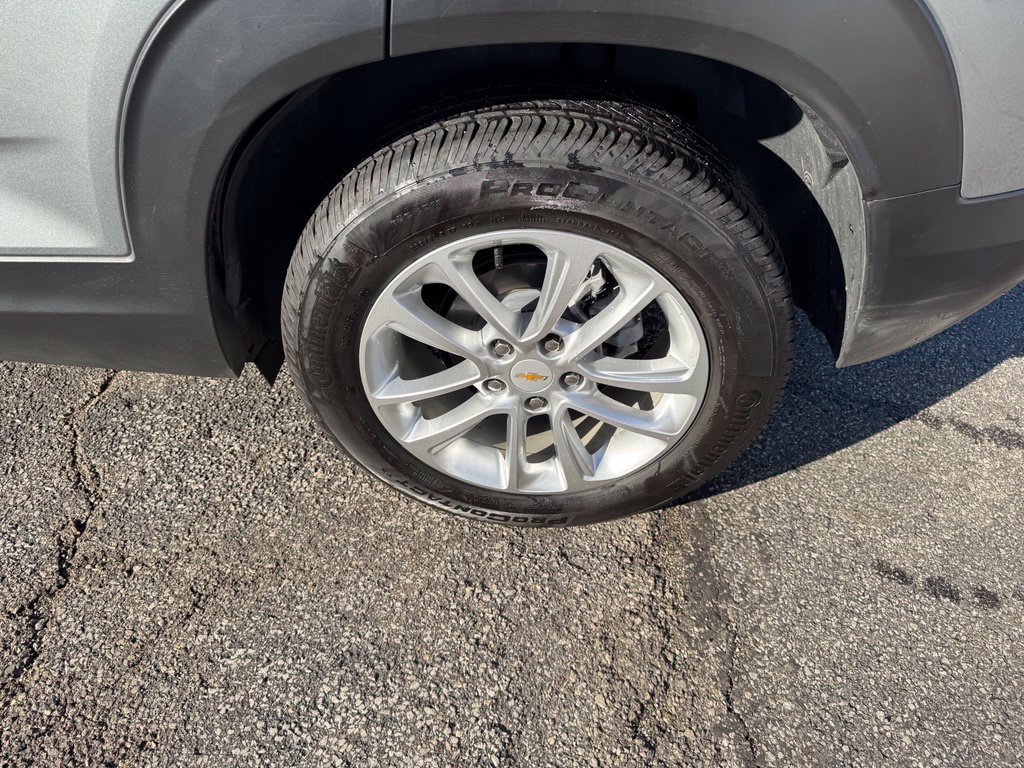 Used 2024 Chevrolet TrailBlazer LS w/ LS Convenience Package FWD image 28