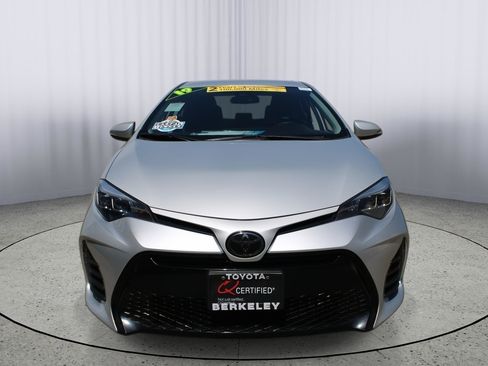 Used 2019 Toyota Corolla SE FWD image 3