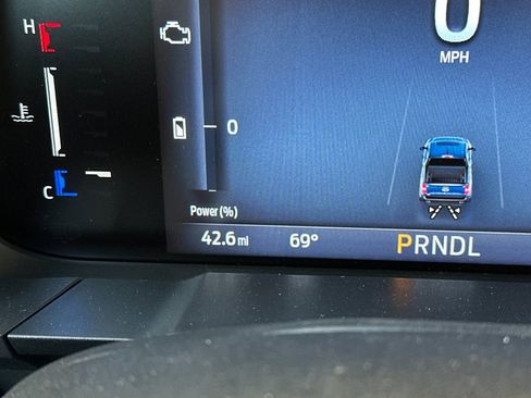 Used 2025 Ford Maverick XLT w/ Equipment Group 301A image 27