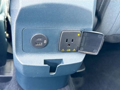 Certified 2024 Ford Maverick XLT w/ XLT Luxury Package image 26