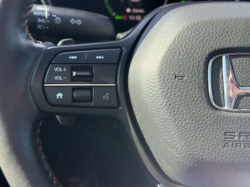 Used 2025 Honda CR-V Sport-L image 11