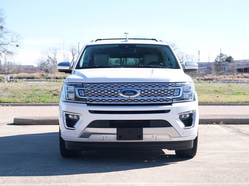 Used 2019 Ford Expedition Max Platinum image 3