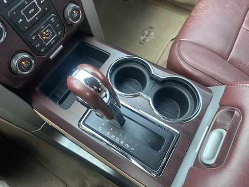 Used 2014 Ford F150 King Ranch w/ King Ranch Luxury Package image 32