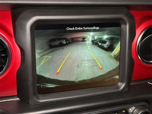 Used 2023 Jeep Wrangler Unlimited Rubicon w/ Steel Bumper Group image 21