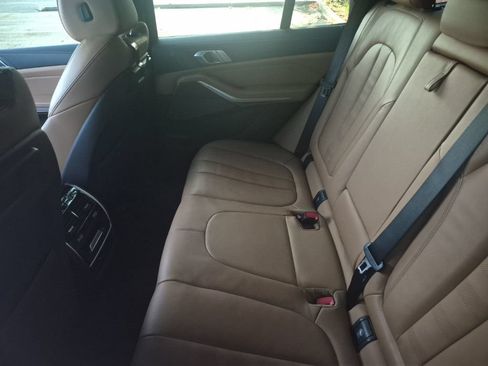 Used 2021 BMW X5 sDrive40i w/ M Sport Package RWD image 27