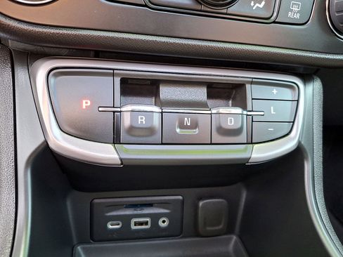 Used 2024 GMC Terrain AT4 w/ Tech Package AWD/4WD image 12