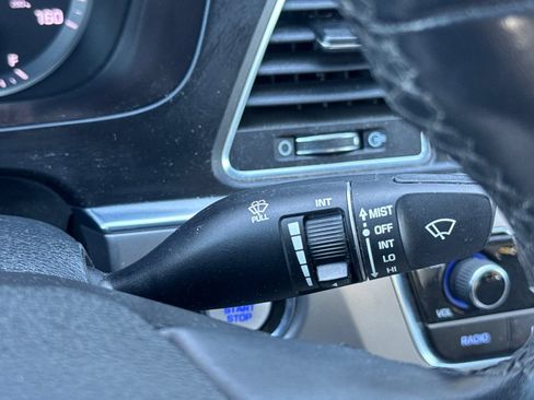 Used 2016 Hyundai Sonata Limited FWD image 37