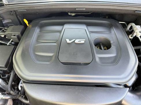Used 2019 Jeep Grand Cherokee Overland AWD/4WD image 47