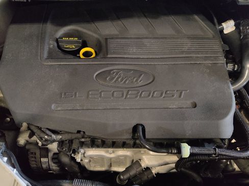 Used 2018 Ford Escape SEL AWD/4WD image 30