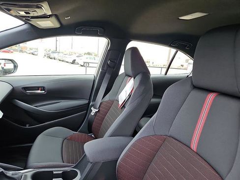 Certified 2026 Toyota Corolla SE w/ SE Premium Package image 11