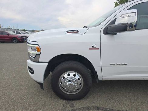 Used 2023 RAM 3500 Laramie RWD image 13