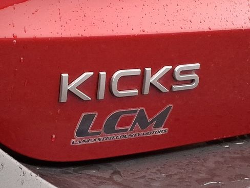 Used 2025 Nissan Kicks SV w/ Charging Package image 32