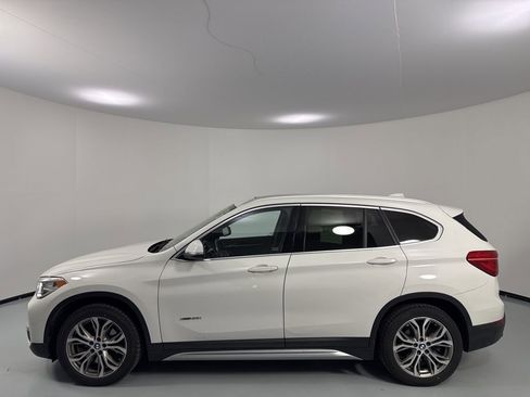 Used 2017 BMW X1 xDrive28i image 4