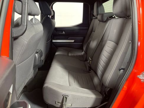 Certified 2024 Toyota Tacoma TRD Off-Road AWD/4WD image 13