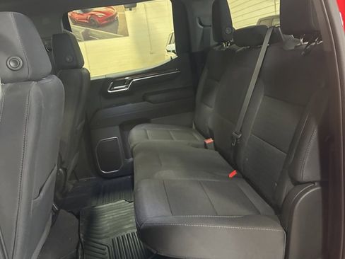 Used 2023 Chevrolet Silverado 1500 LT image 6