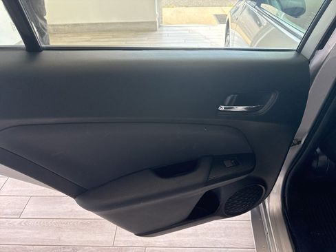 Used 2022 Toyota Prius LE AWD/4WD image 10