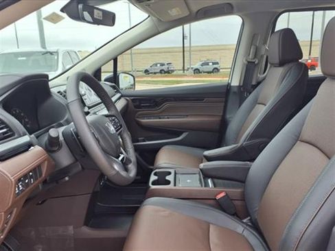 New 2026 Honda Odyssey Elite image 9