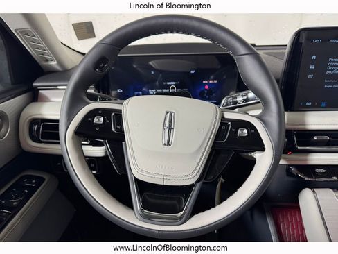New 2026 Lincoln Aviator Reserve image 29