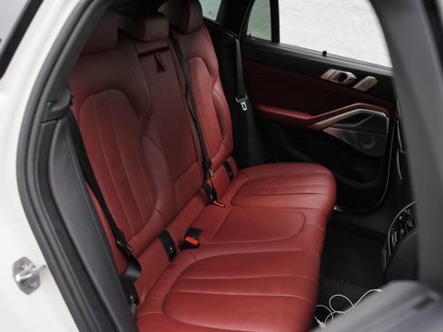 Used 2020 BMW X6 M50i w/ Executive Package AWD/4WD image 25