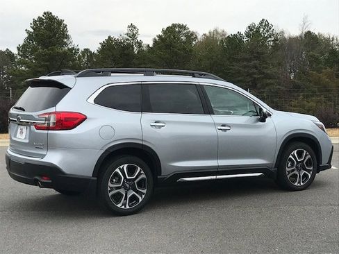 Certified 2023 Subaru Ascent Touring image 4