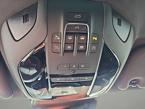 New 2024 Maserati Levante Modena Ultima image 21