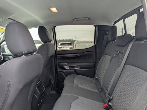 Used 2024 Ford Ranger XLT w/ FX4 Off-Road Package image 12