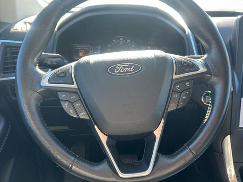 Used 2023 Ford Edge Titanium image 26