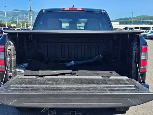 Used 2022 Nissan Frontier S AWD/4WD image 8